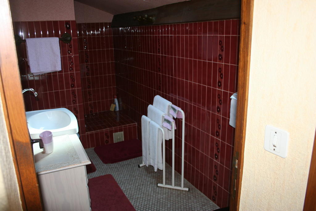 Chambres d'Hotes Chez Pascaline Ispoure Habitación foto